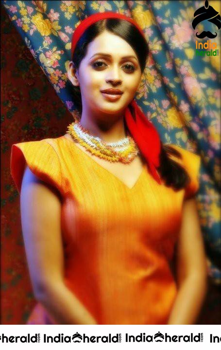 Unseen Photos of Bhavana Menon Set 5