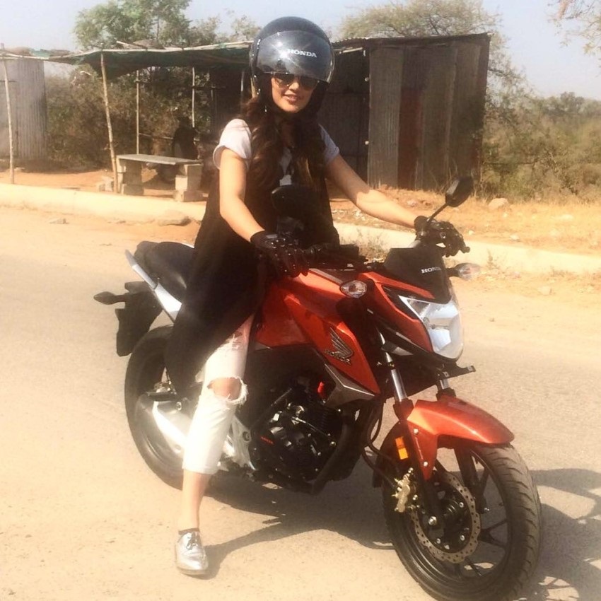 Unseen Rare Photos Of Taapsee Set 1