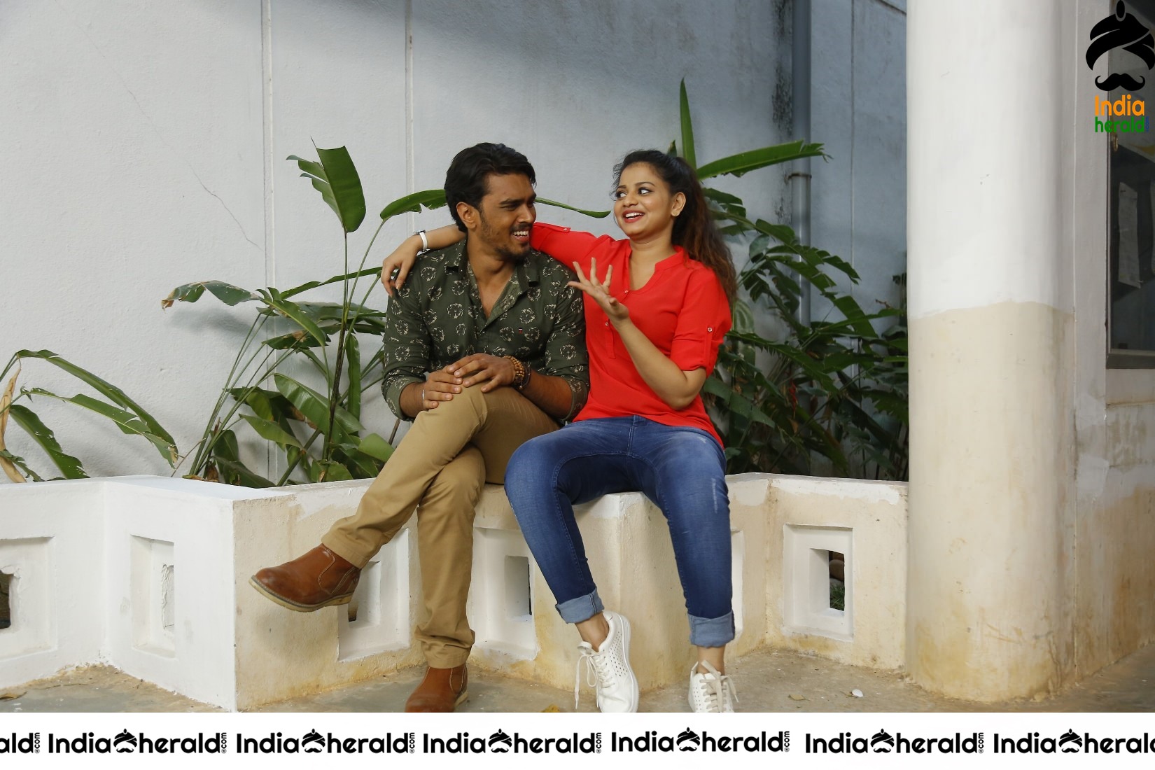 Utraan Tamil Movie Hot Stills Set 1