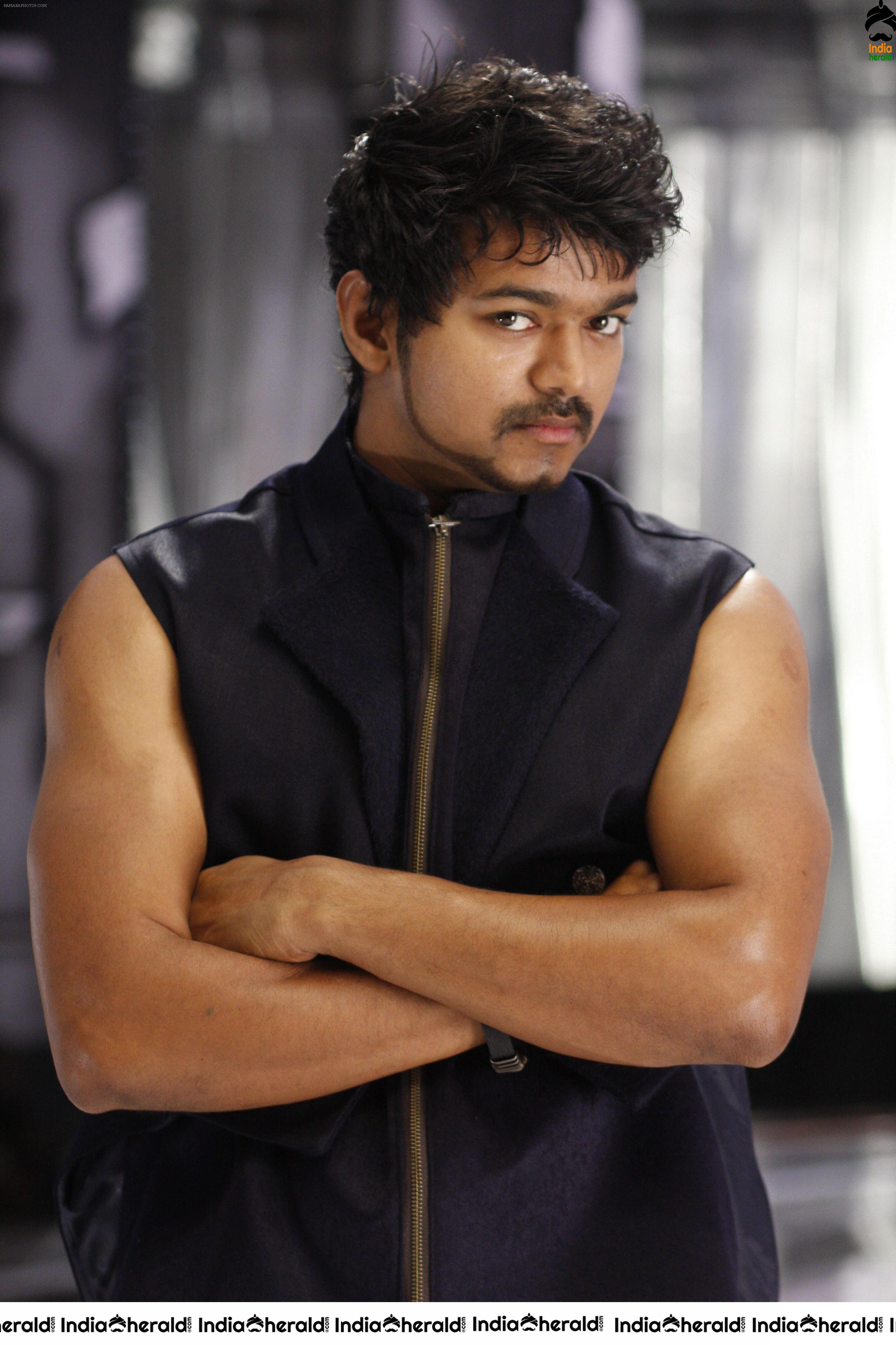 Velayudham Unseen Throwback HD Photos Set 1