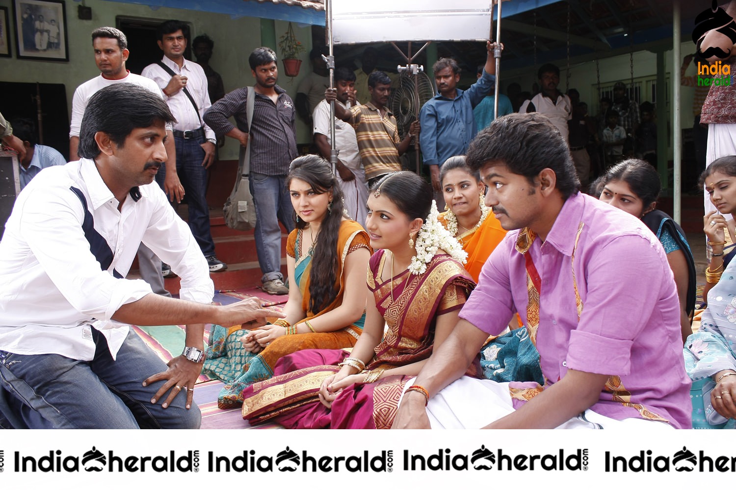 Velayudham Unseen Throwback HD Photos Set 3