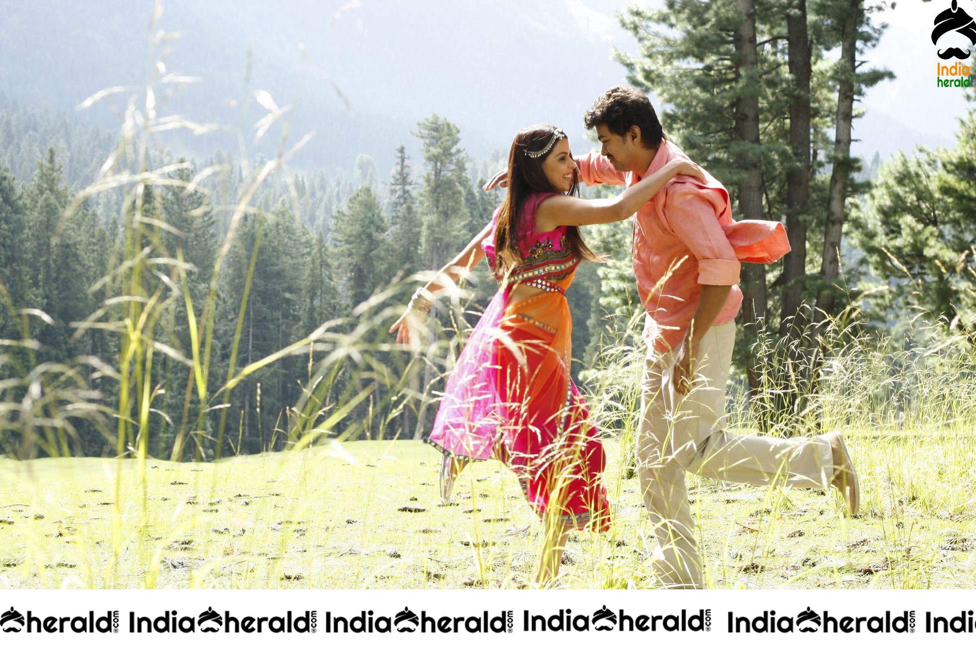 Velayudham Unseen Throwback HD Photos Set 3