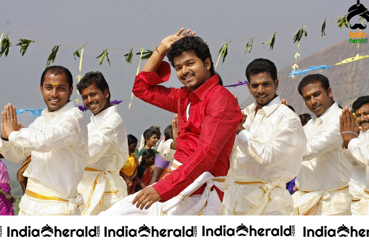 Velayudham Unseen Throwback HD Photos Set 3