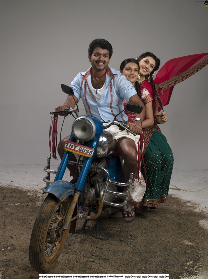 Velayudham Unseen Throwback HD Photos Set 4