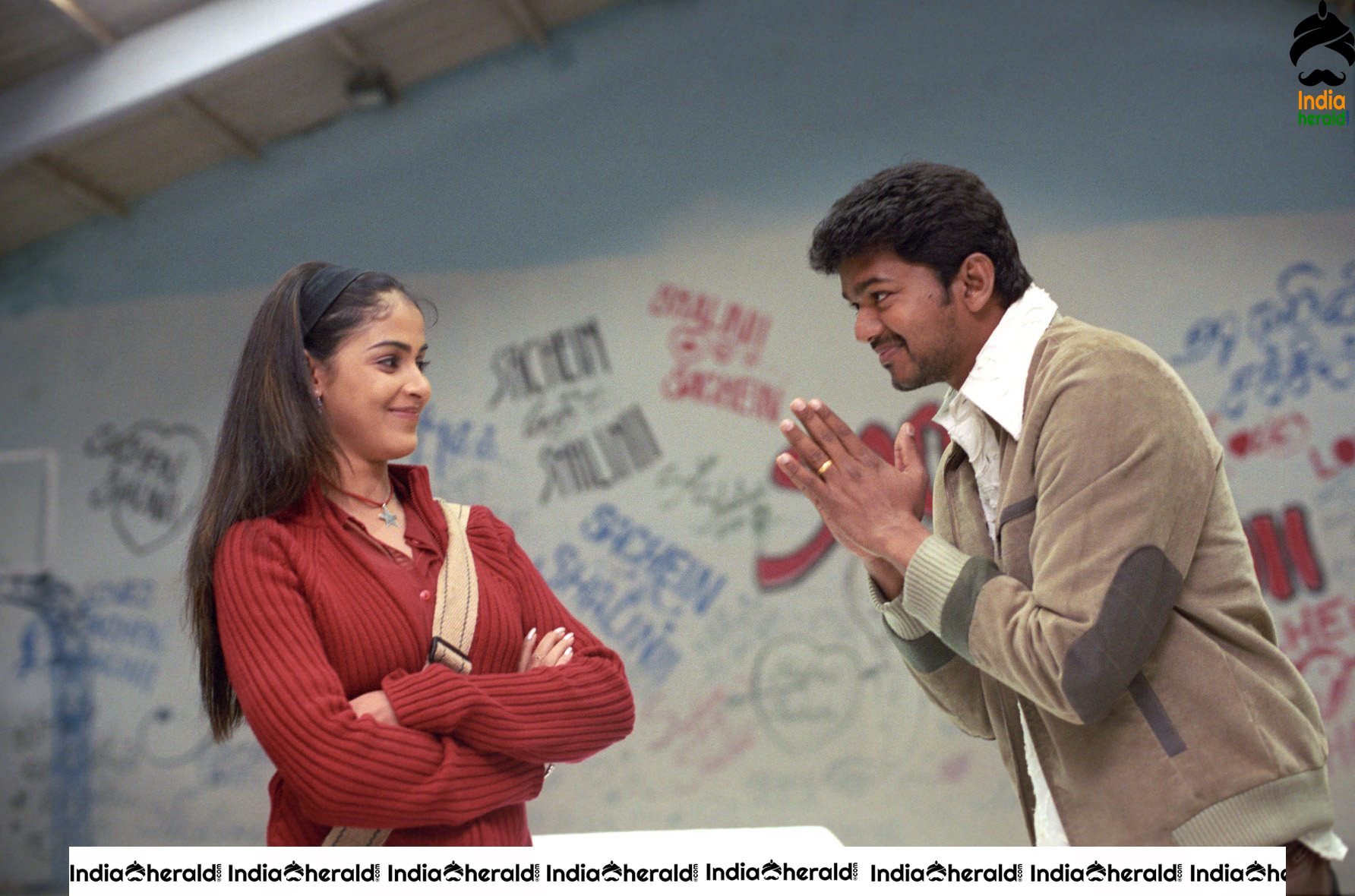 Vijay and Genelia in Sachein Movie Unseen HD Stills Set 5