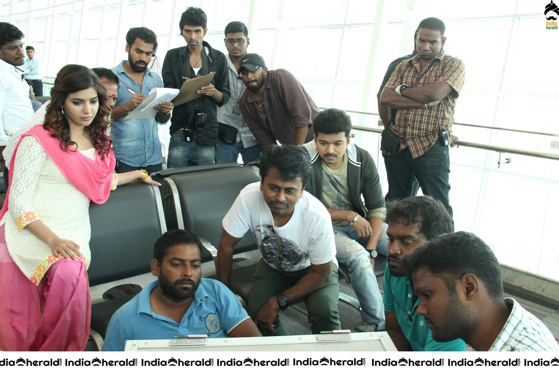 Vijay and Samantha in Kaththi Movie Unseen HD Photos Set 1