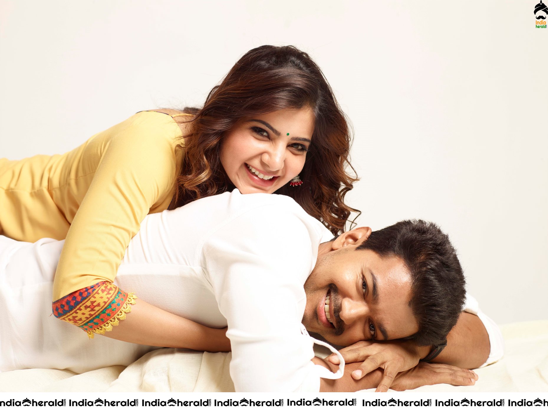 Vijay and Samantha in Kaththi Movie Unseen HD Photos Set 2