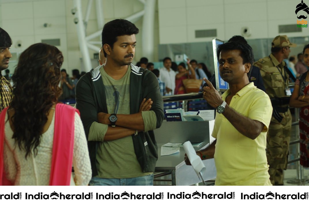 Vijay and Samantha in Kaththi Movie Unseen HD Photos Set 2