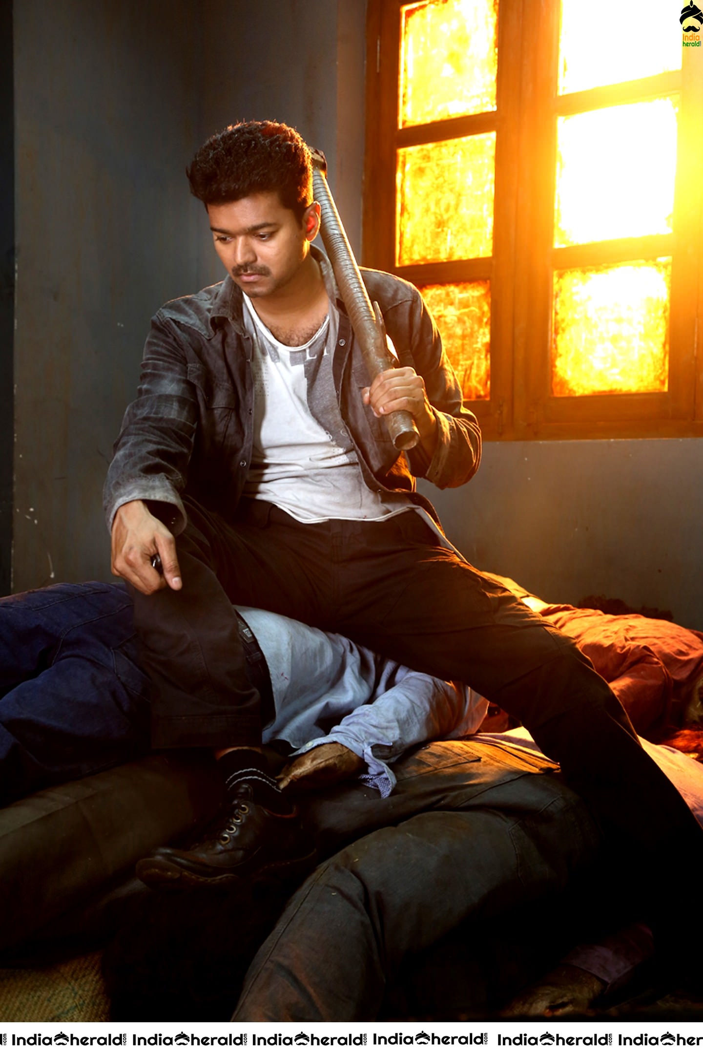 Vijay and Samantha in Kaththi Movie Unseen HD Photos Set 3