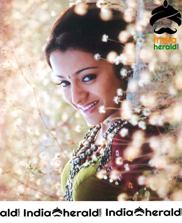 Vintage Unseen Clicks of Trisha