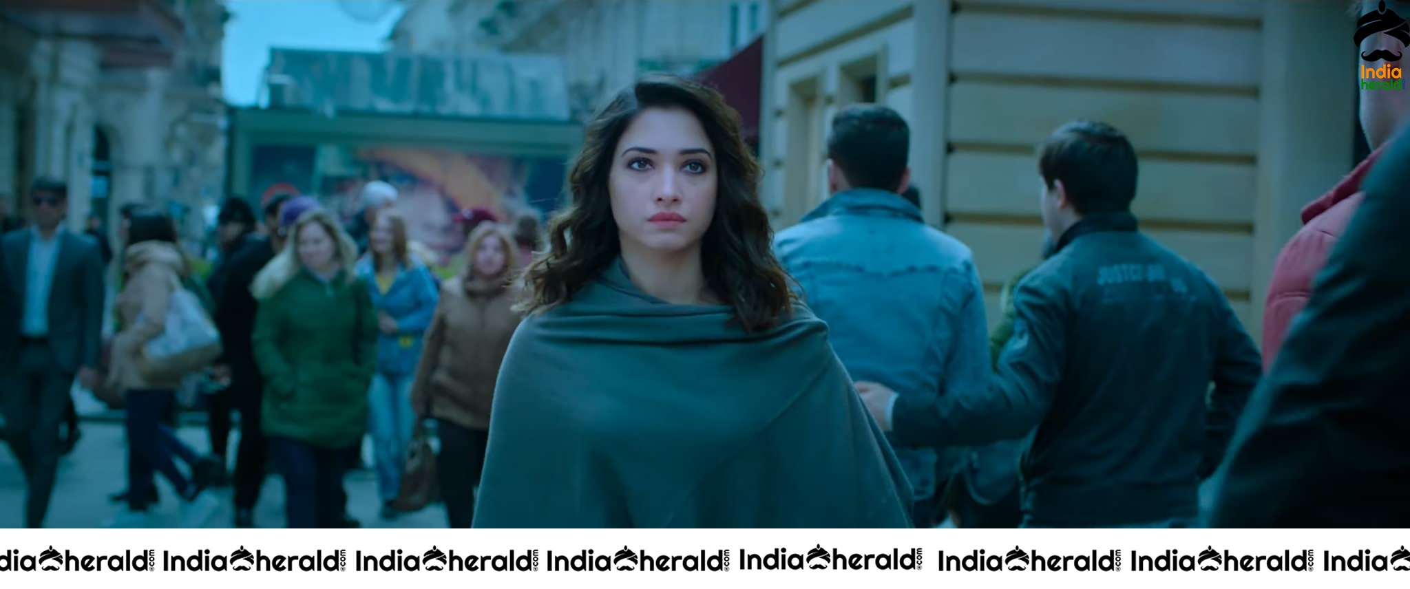 Vishal Tamanna Hot Action Trailer Stills Set 2