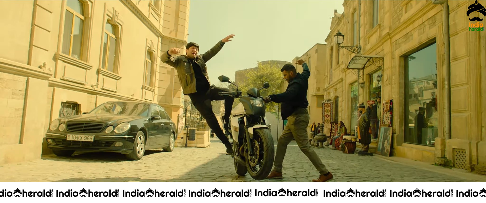 Vishal Tamanna Hot Action Trailer Stills Set 6