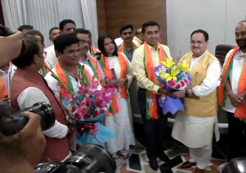 10 Congress MLAs From Goa Join BJP