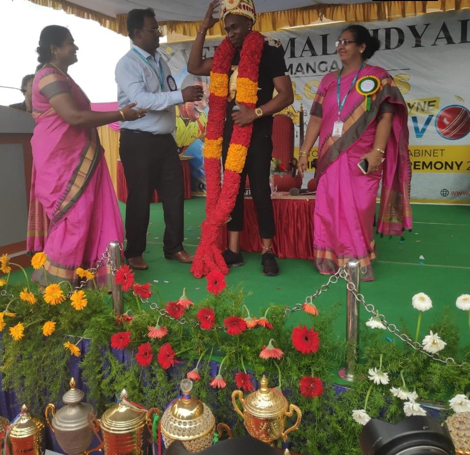 CSK Player Dwayne John Bravo Visits Velammal School In Chennai