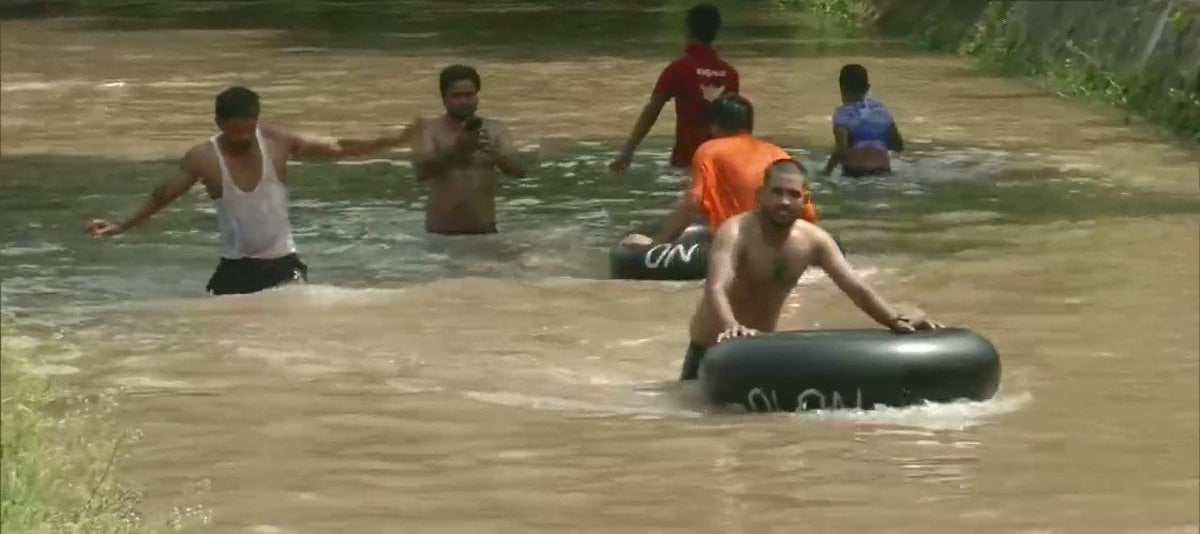 Heat Wave Continues In Jammu As Temperature Touches 43 Degrees