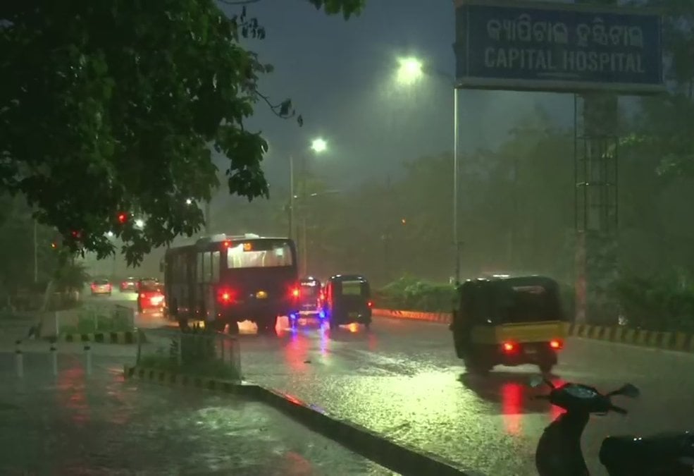 Heavy Rain Lashes Parts Of Bhubaneswar