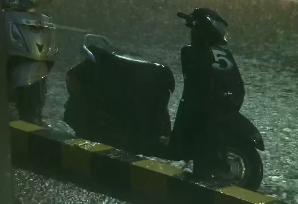 Heavy Rain Lashes Parts Of Bhubaneswar