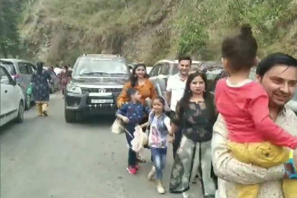 Huge Rush Of Tourists In Nainital