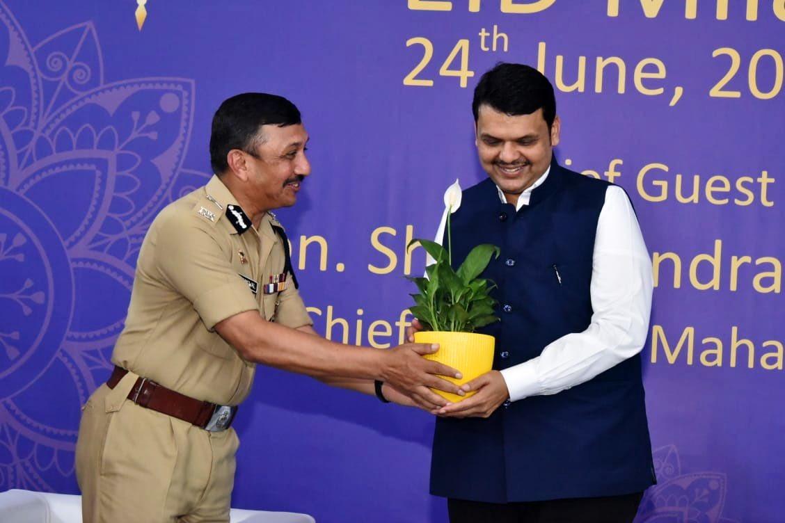 Maharashtra CM Devendra Fadnavis Attended Eid Milan Program By Maharashtra Police