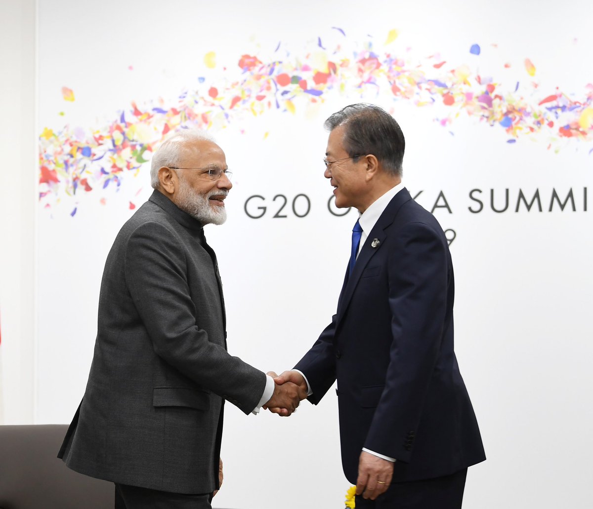 PM Modi Meets President Moon Jae In During G20 Summit