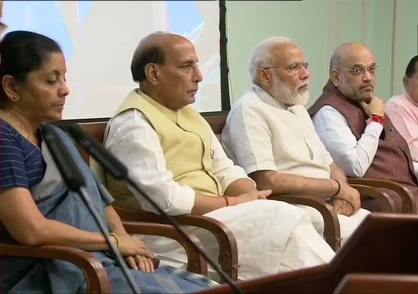 PM Modi Met With Secretaries Of Government Of India