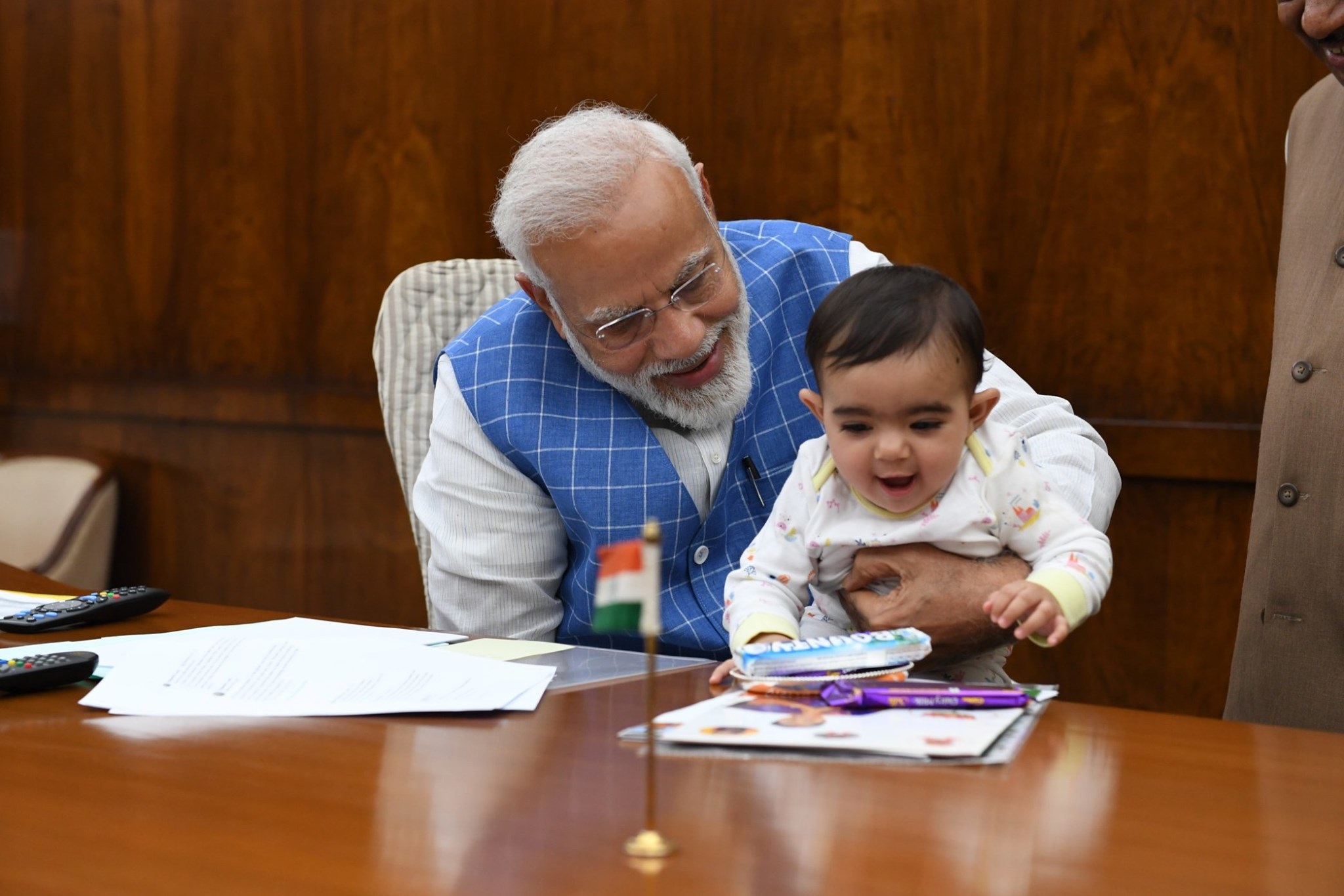 PM Modi Playing With A Baby At His Office