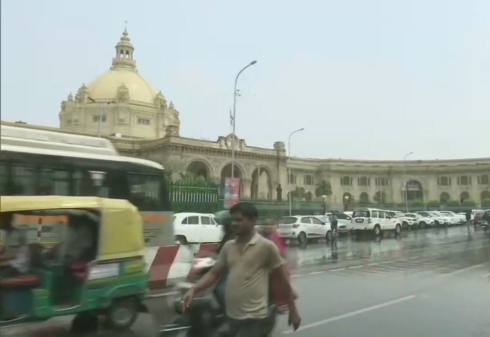 Rain Lashes Parts Of Lucknow