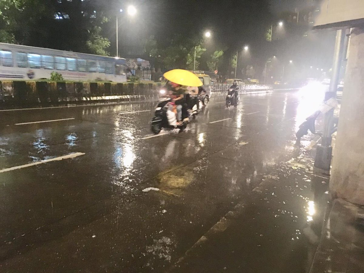 Rain Lashes Parts Of The City In Mumbai