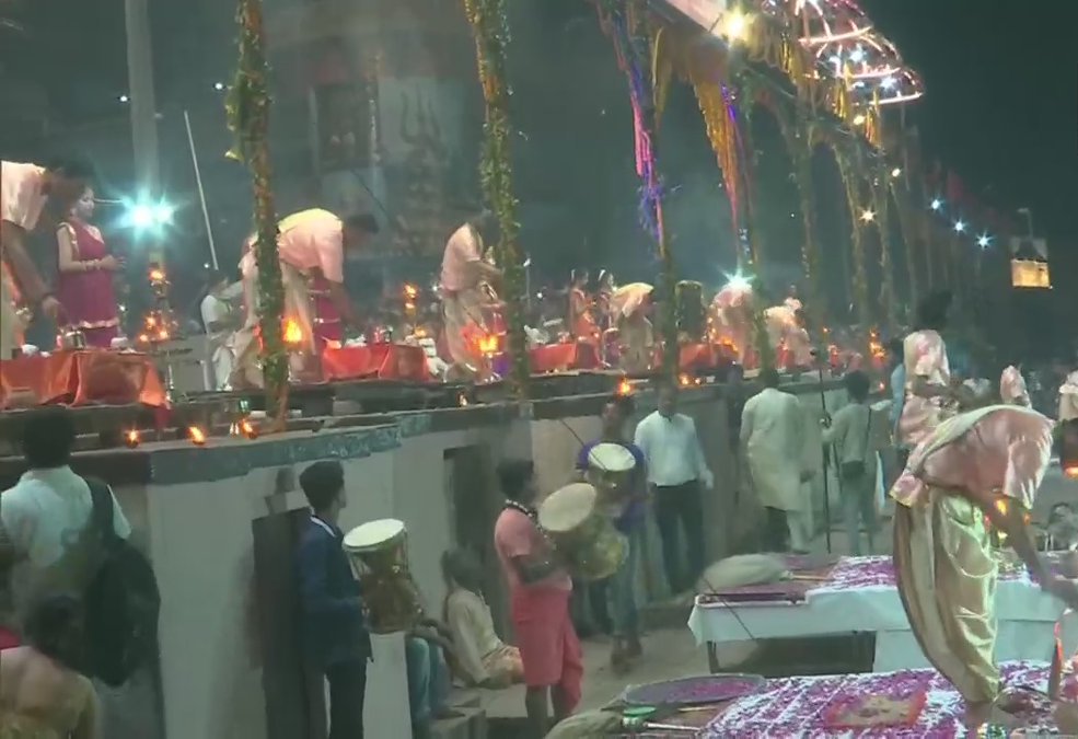 Special Aarti Performed At Dashashwamedh Ghat In Varanasi On The Occasion Of Ganga Dussehra