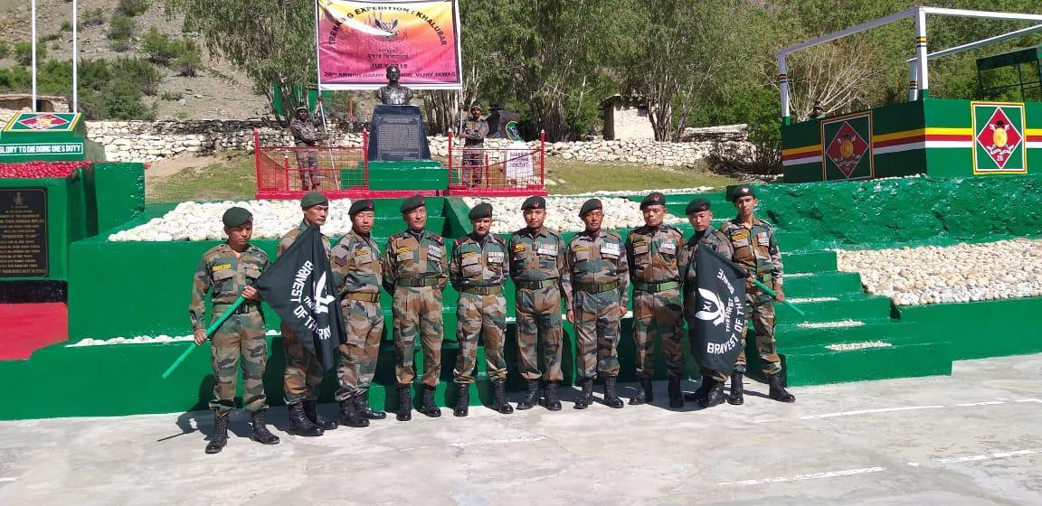To Conmemorate Kargil War Victory A Trekking Expedition Was Undertaken By 1st Battalion