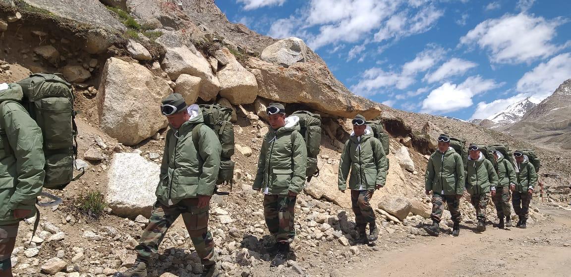 To Conmemorate Kargil War Victory A Trekking Expedition Was Undertaken By 1st Battalion