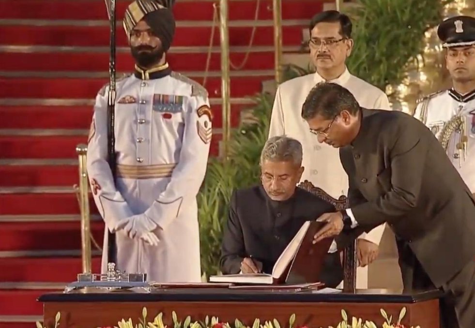 PM Modi's Swearing-in Ceremony At Rashtrapati Bhavan