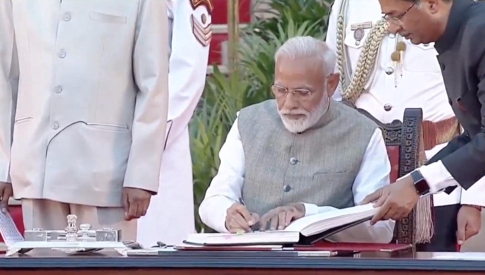 PM Modi's Swearing-in Ceremony At Rashtrapati Bhavan