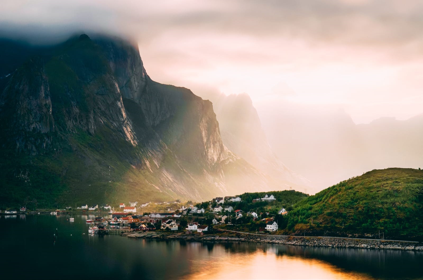 10 Beautiful Places In Norway To Visit