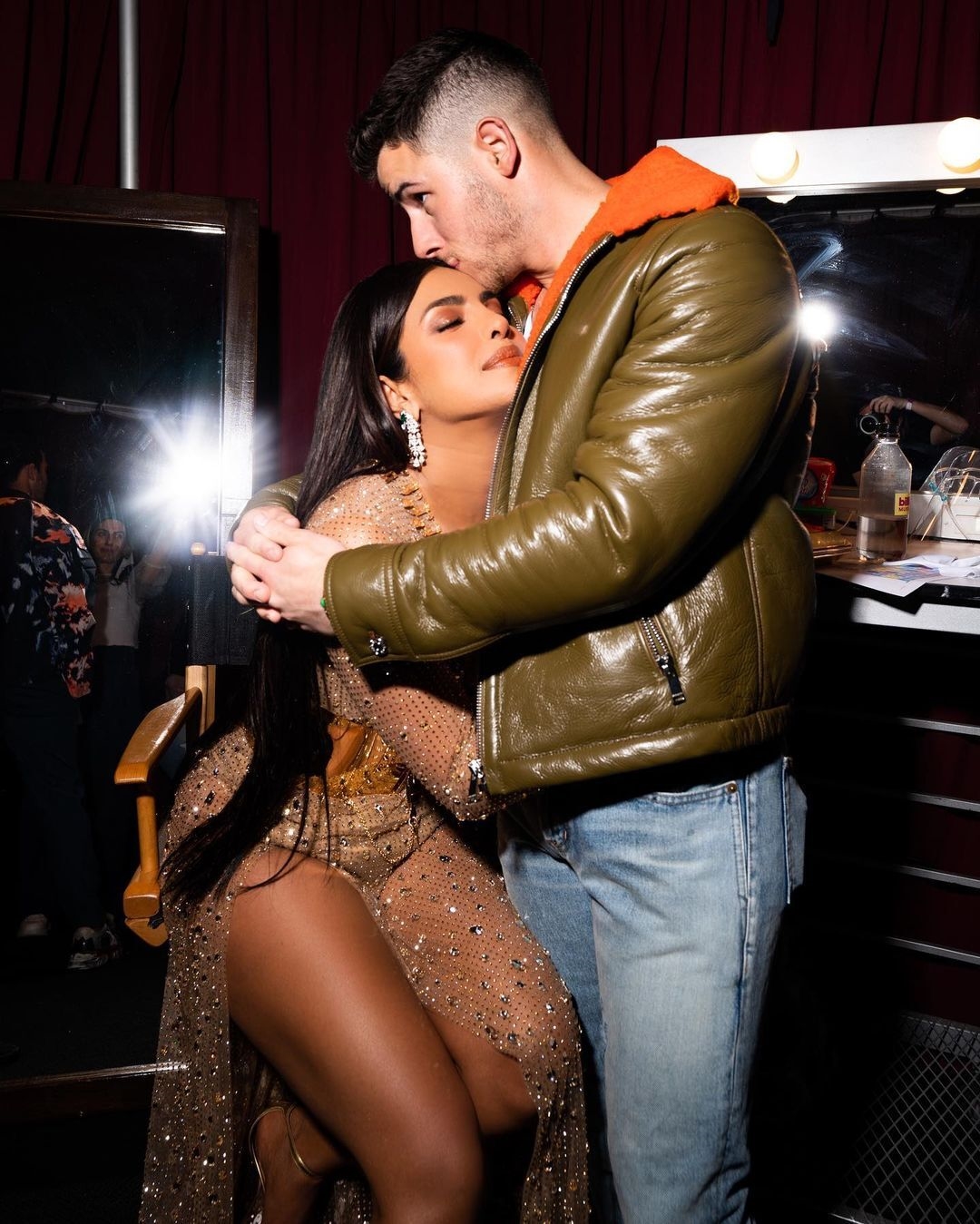 Bollywood Actress Priyanka Chopra Sizzling Images