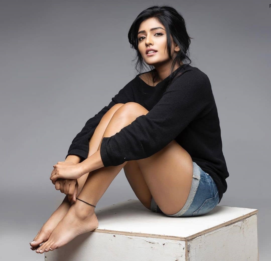 Eesha Rebba Hot Photos In Black Dress