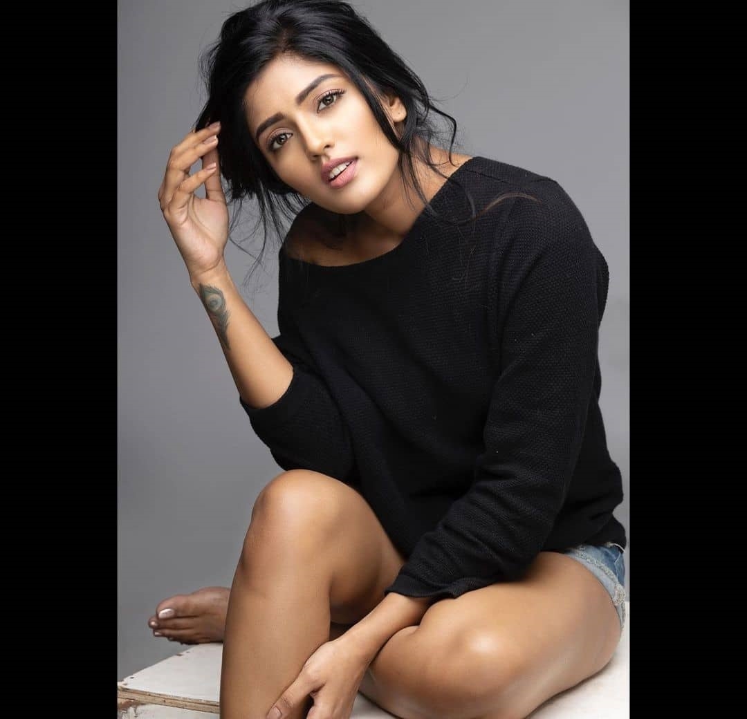 Eesha Rebba Hot Photos In Black Dress