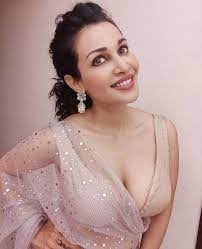 Flora Saini latest hot Clicks