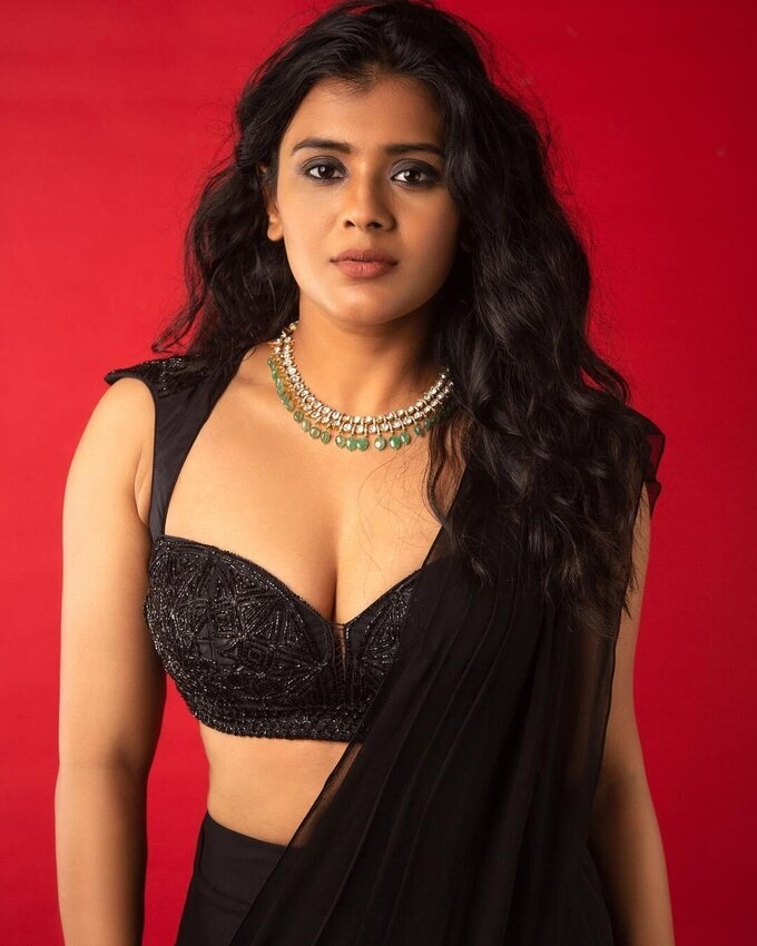 Hebah Patel Latest Photos Collection