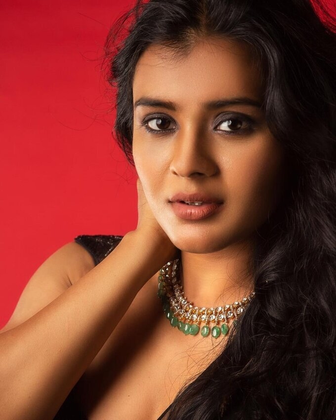 Hebah Patel Latest Photos Collection