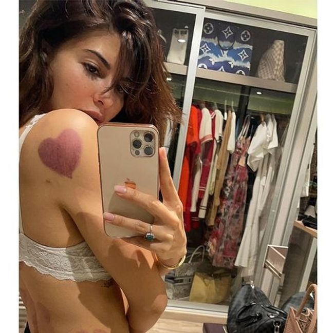 Jacqueline Fernandez Hot Photos