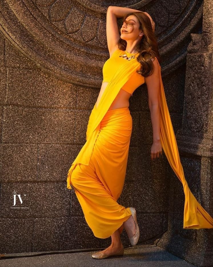 Kajal Aggarwal Images In Yellow Saree