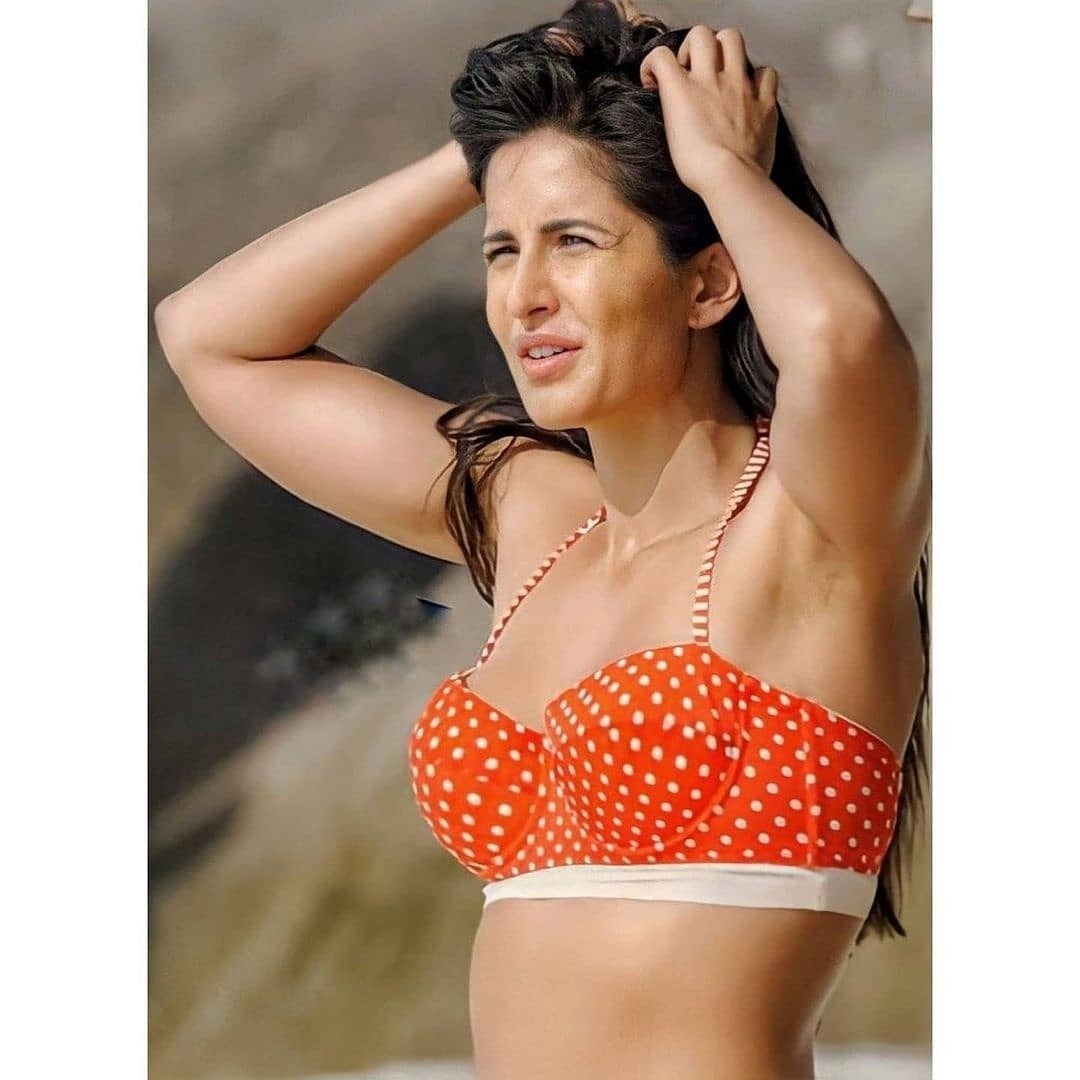 Katrina Kaif latest sizzlers photos