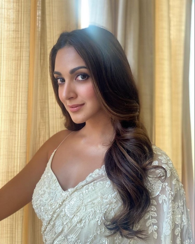 Kiara Advani New Clicks Collection