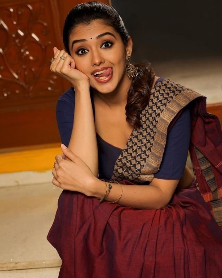 Malavika Sharma saree photos