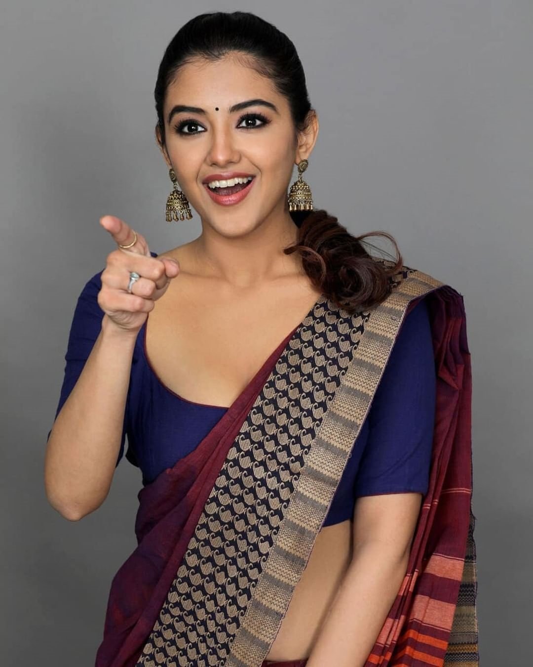 Malavika Sharma saree photos