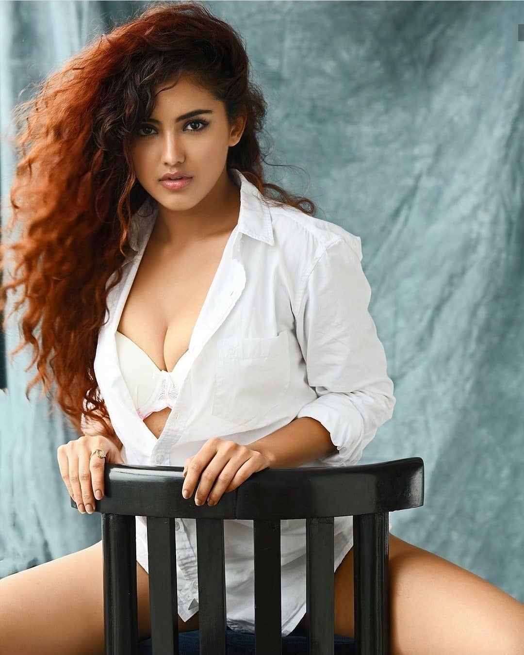 Malvika sharma latest mind blowing Photos