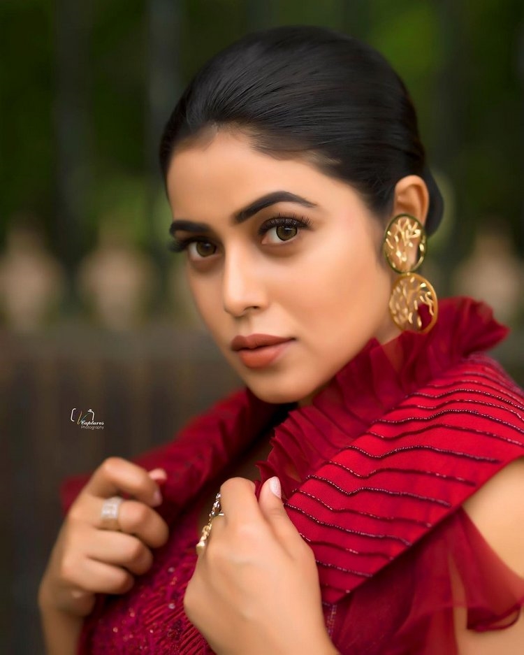 Poorna Latest Out Fit Photos