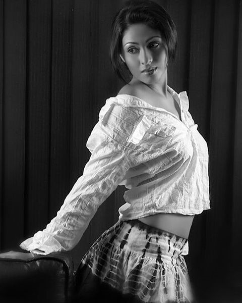 Sadaa Latest Photos In Genies