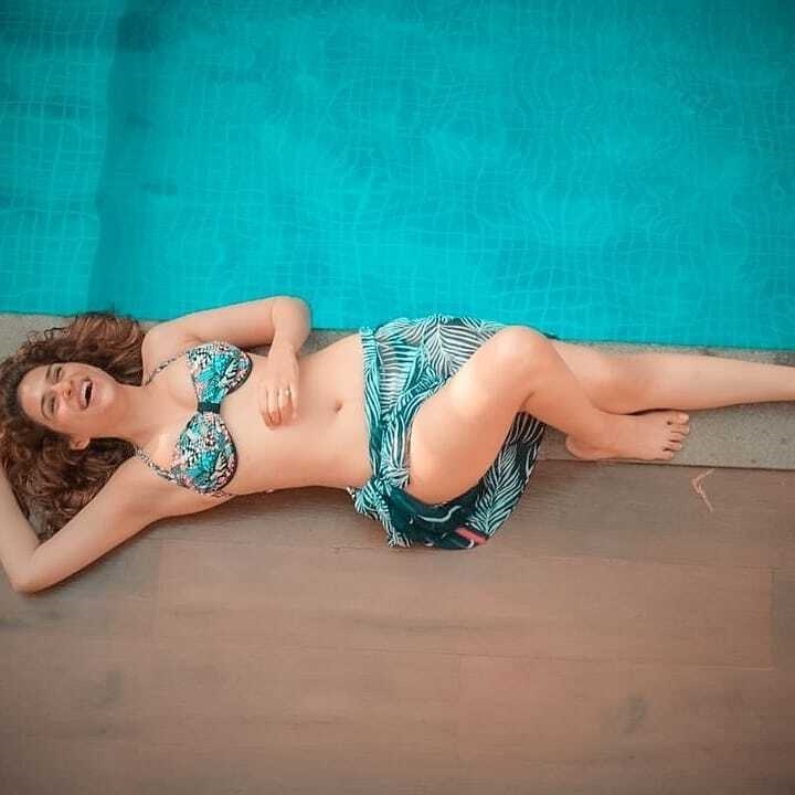 Shraddha Das latest Photos in pool